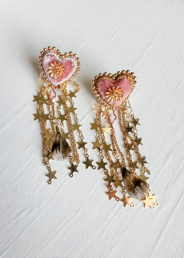 Corazoncito Dangling Stars Earrings