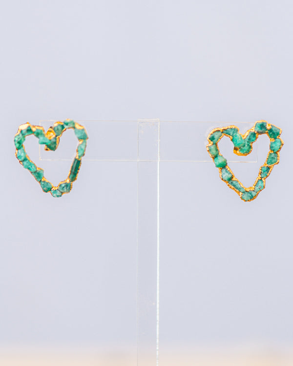 Emerald Corazon Abierto Studs